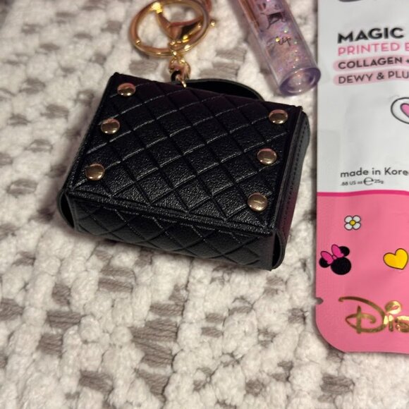 *BUNDLE* Mallows Cosmetic Bag FULL of Beauty Fun & Candle Perfect for Mom & Girl - Picture 14 of 16